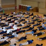 横浜市で280名の小学生を対象にサーフィンバランス体験会を実施。
